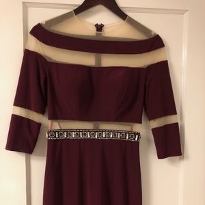 ❤️MacDuggal Cocktail Dress. Burgundy Size 4